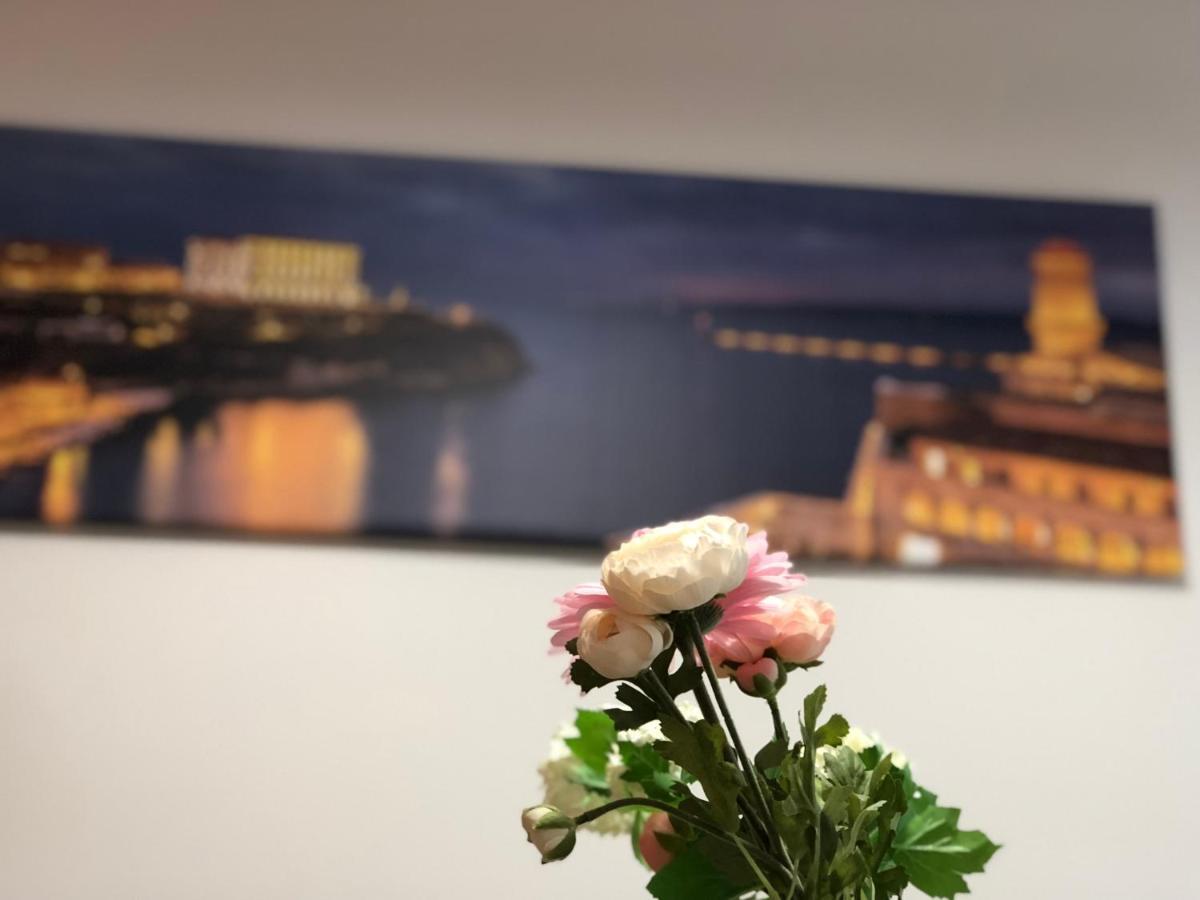 Beau T3 Neuf Proche Vieux-Port A La Place Corderie Marsiglia Esterno foto